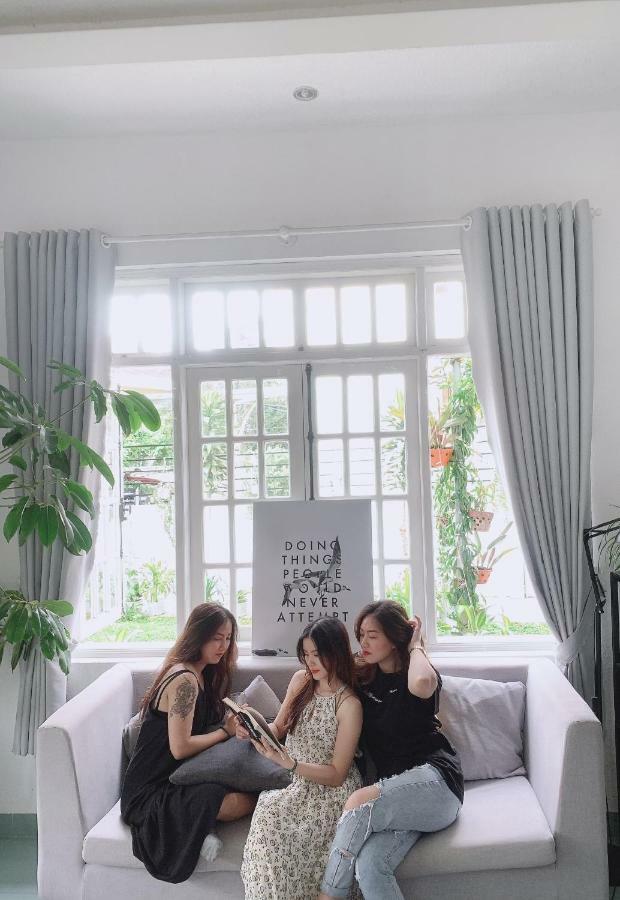 The Balcony Bnb ดาลัด ภายนอก รูปภาพ